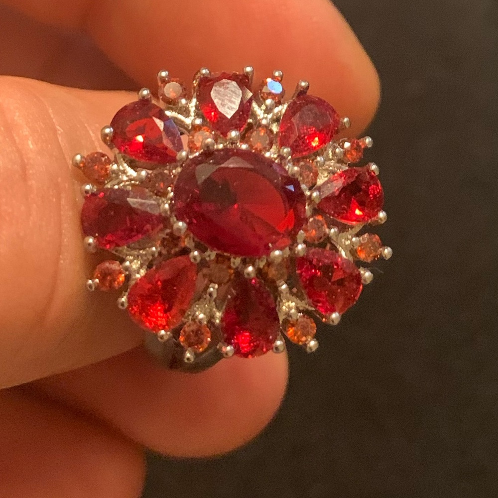 Women’s White Gold Plated Ring red gem,  zirconium